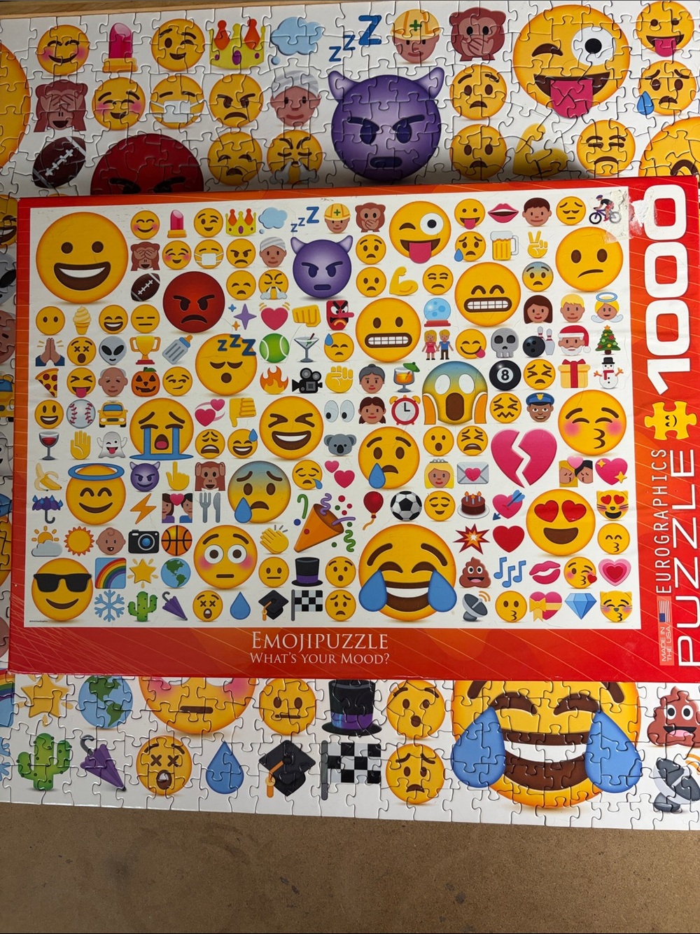 EmojiPuzzle 1000-Piece Jigsaw Puzzle - Colorful Emoji Design